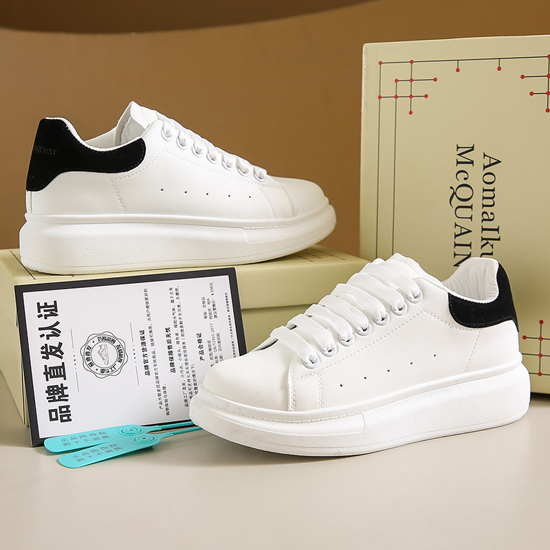 女式休闲单鞋实物图