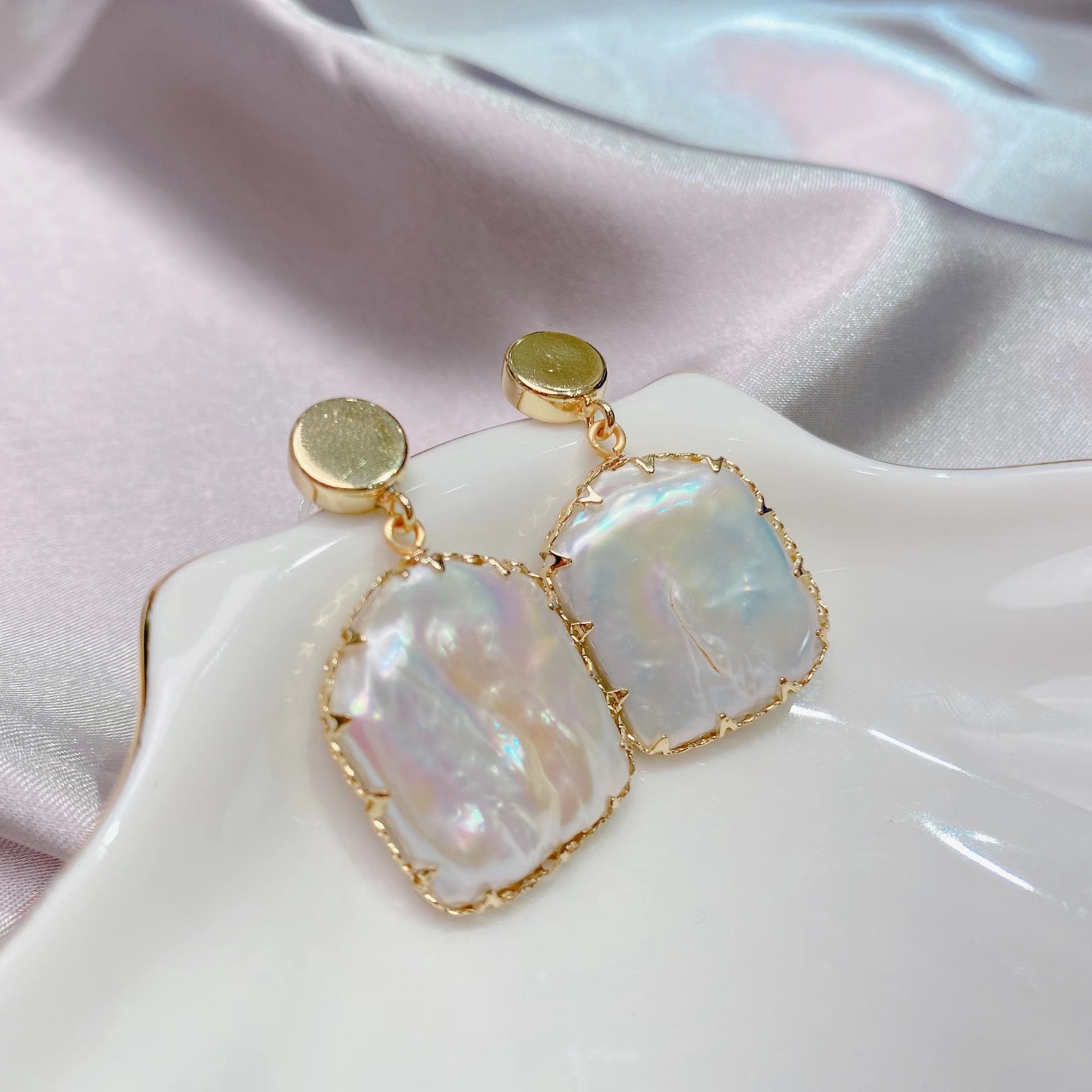 时尚巴洛克珍/14K包金耳细节图