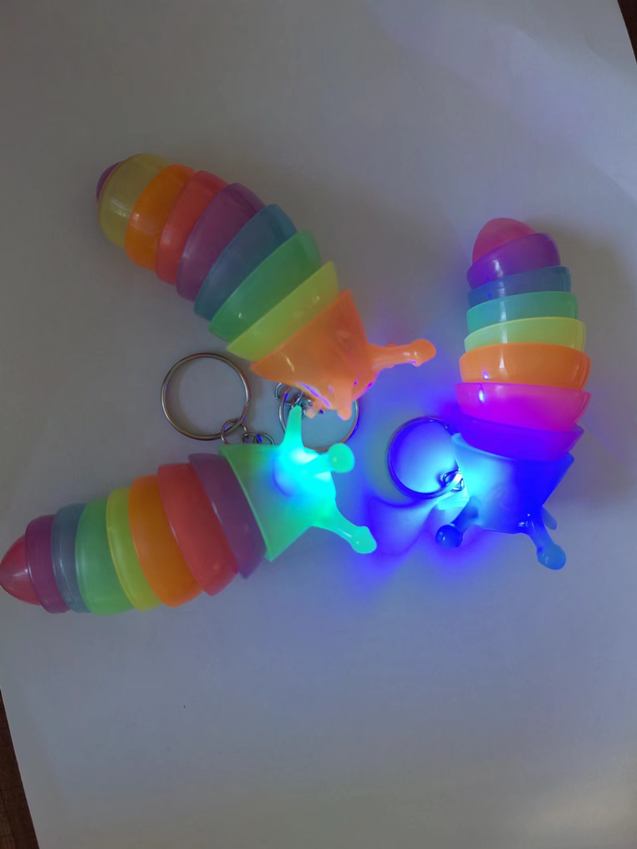 Factory direct sales, cross-border new product, illuminated caterpillar keychain, educational simulation, stress-relieving, children's best-selling toy Specification image
