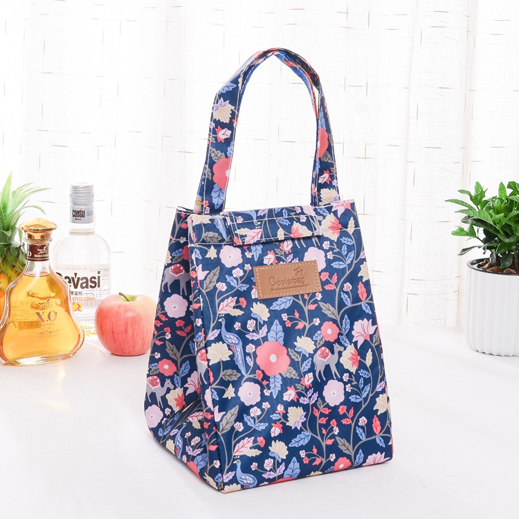 At the end of the year, clear out insulated bags, Oxford cloth insulated bags, aluminum foil lunch boxes, ice packs, outdoor sports and picnic bento packs details Picture