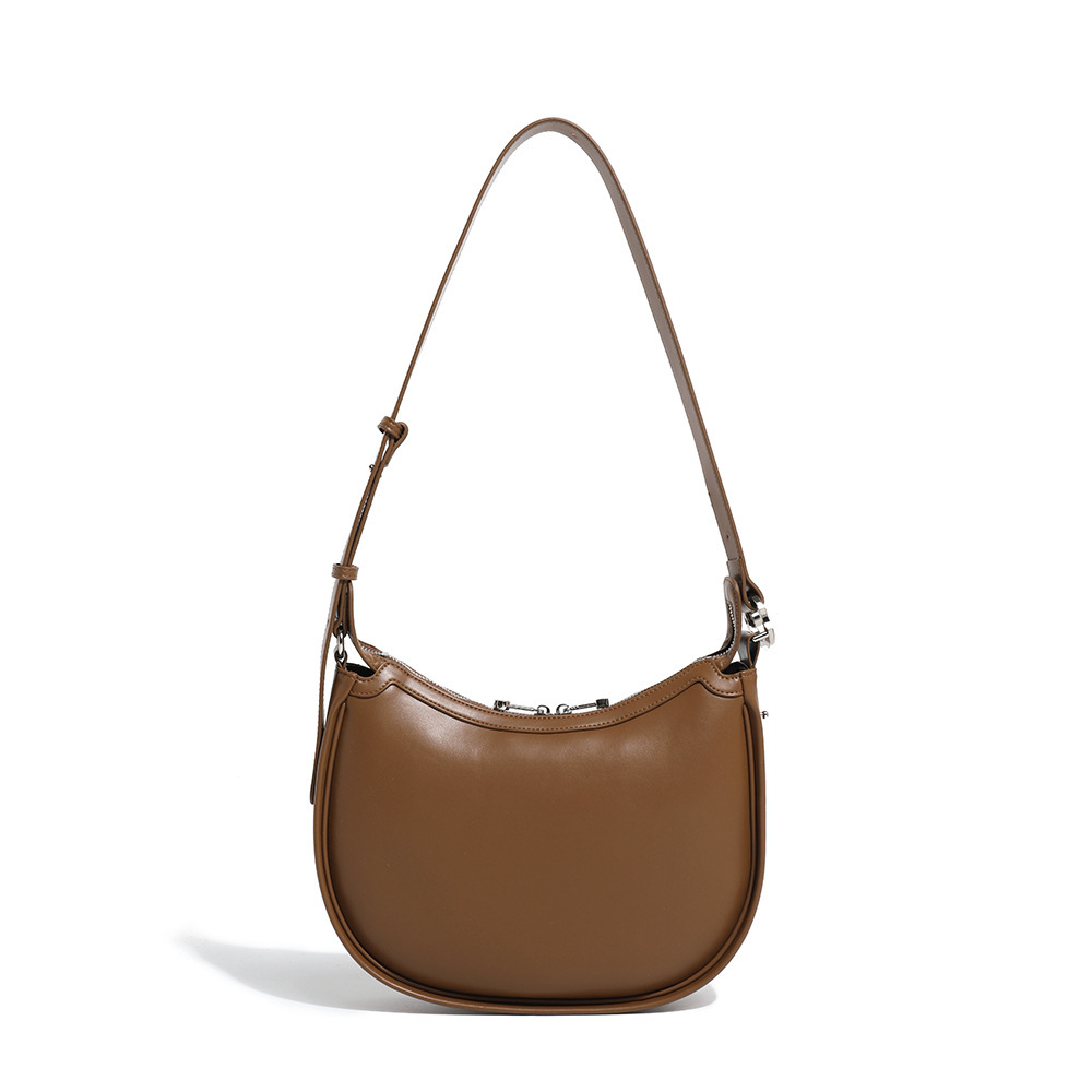 Autumn And Winter New Fashion Crescent Bag Hand Bill Of Lading Shoulder Diagonal Bag Simple Senior Sense Of Niche Design Women's Bag