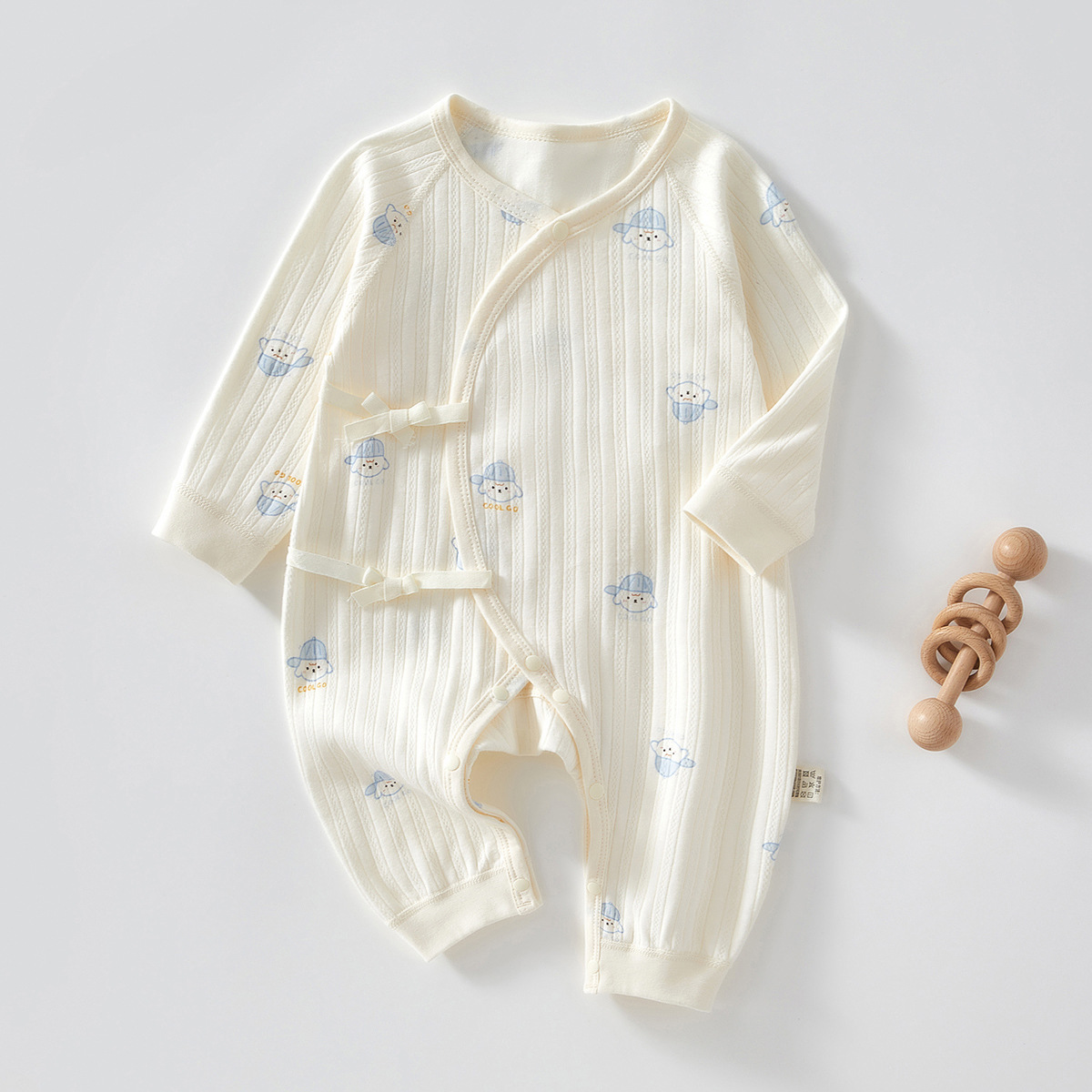 Newborn four-season butterfly clothes, baby clothes, spring and autumn pure cotton boneless hatching clothes, baby one-piece clothes, newborn monk clothes