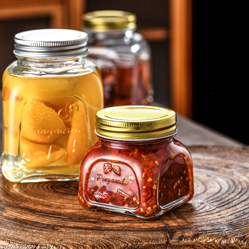 Wholesale Transparent Sealed Square Honey Bottle Blueberry Jam Jar Food Chili Sauce Bird's Nest Pickles Mason Jar Application Scenario