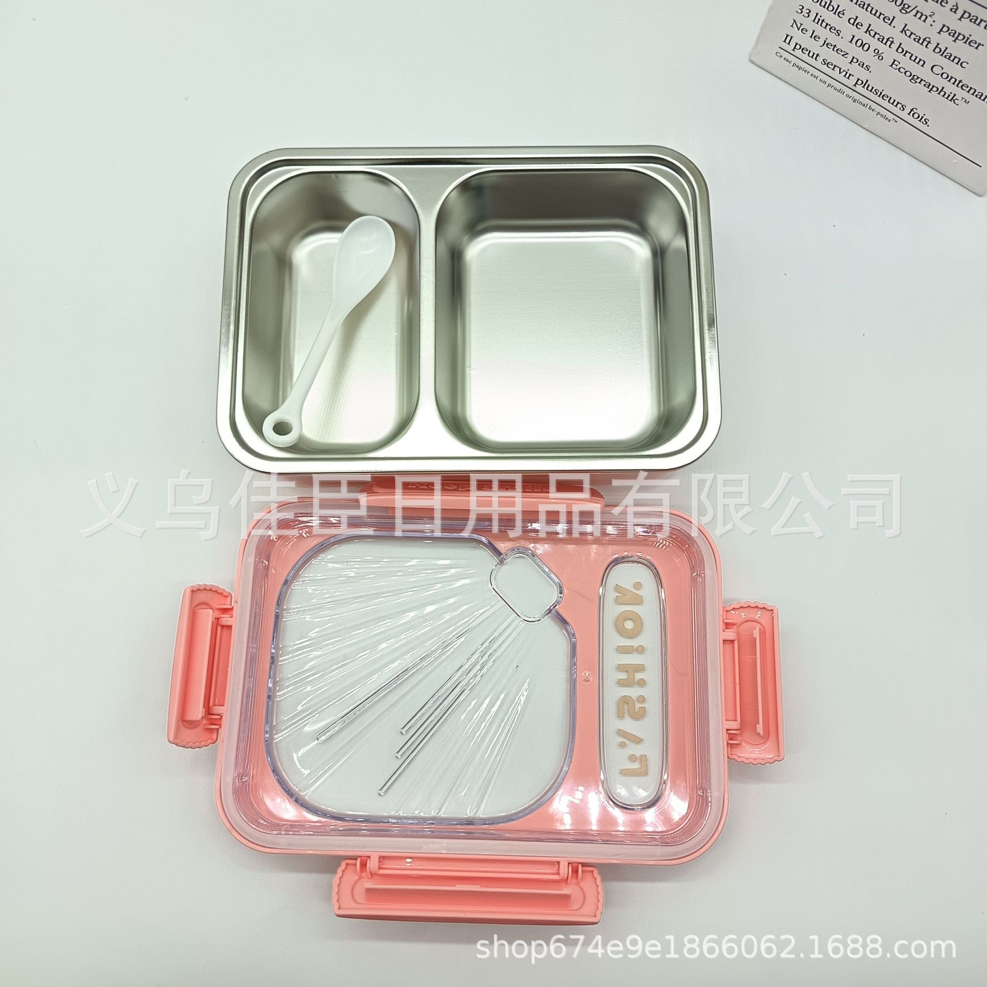 Stainless steel student lunch box, large-capacity lunch box for junior high school students, portable compartment-insulated lunch box for export Application Scenario