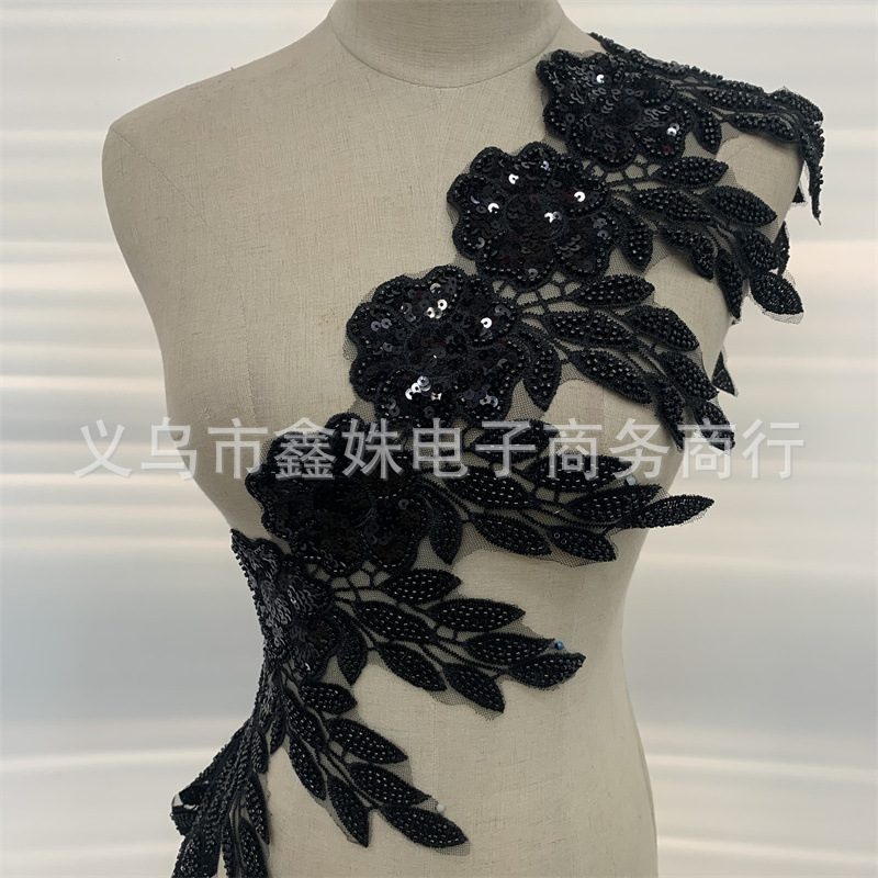 Beaded sequins, embroidered flowers, applique clothing, evening dress accessories details Picture