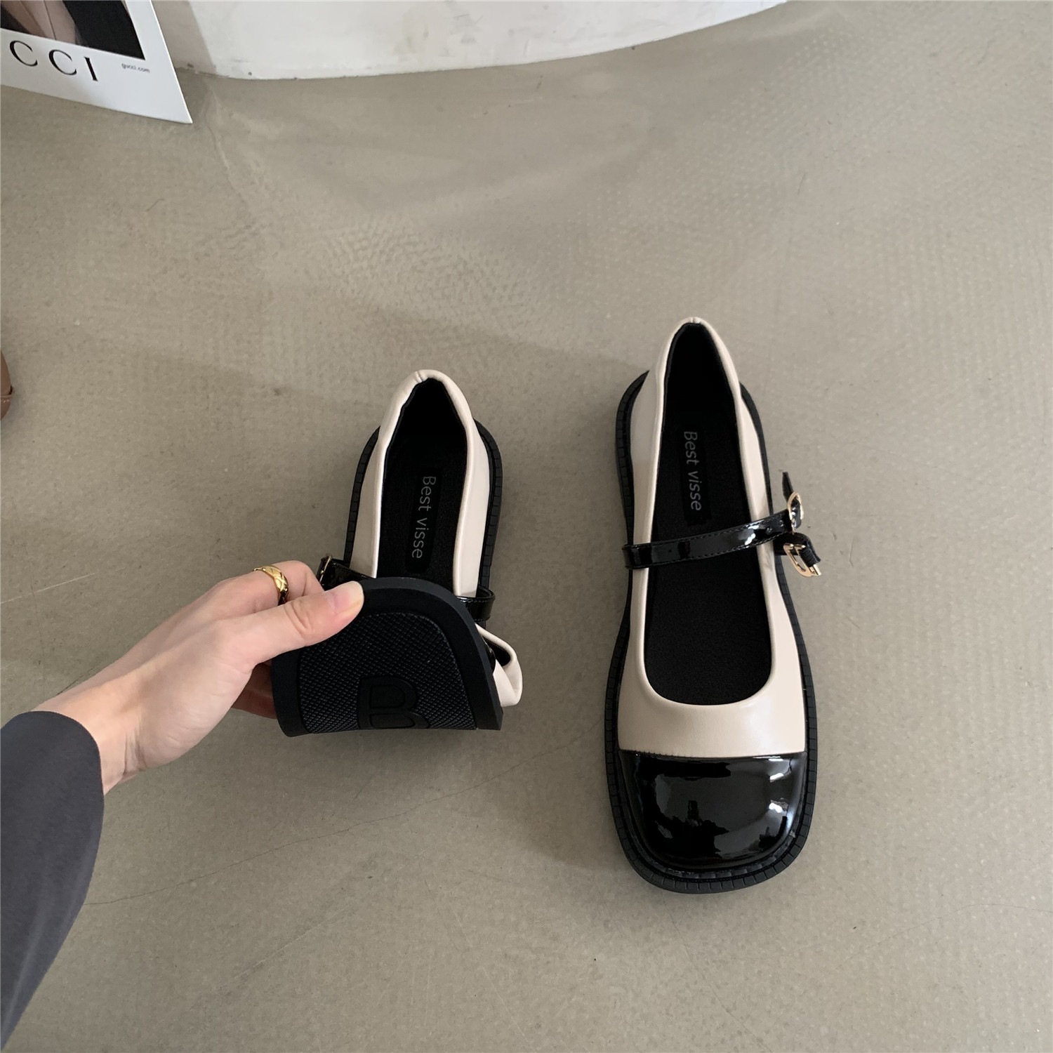 French gentle thick-soled Mary Jane single women's shoes 2022 Spring and autumn Little Chanel style British small leather shoes women's Instagram trend