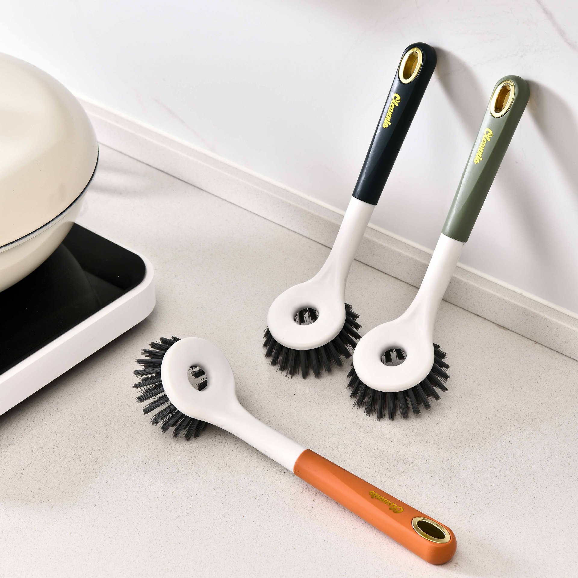 Plastic pot washing brush, steel wire pot brush, detachable and replaceable, powerful in removing stains without hurting hands, wholesale details Picture