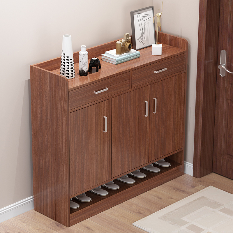 The shoe cabinet is a simple and large-capacity shoe rack for home use at the door. It is economical and looks good indoors. It has multiple layers of storage and is dust-proof for dormitories