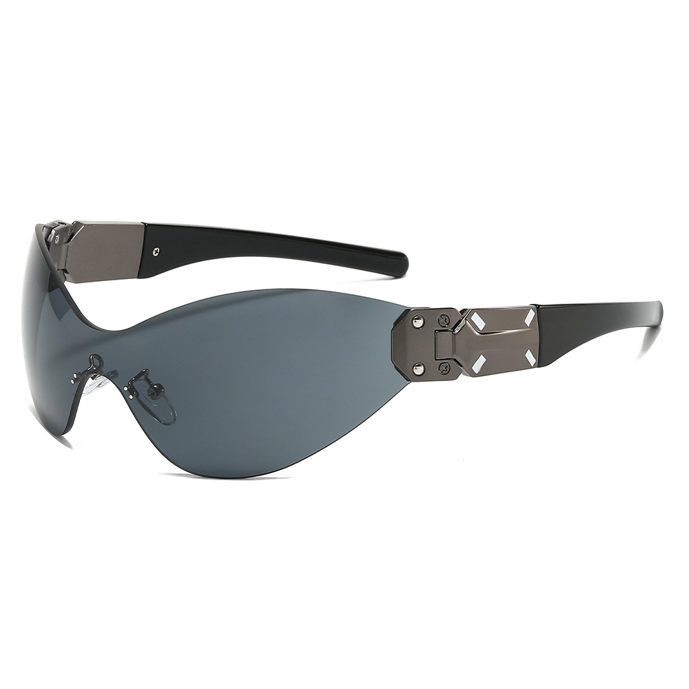 2024 Cross-border exclusive one-piece square sunglasses for women, modern and retro, with jumping temple shapes to decorate the sunglasses for women Application Scenario
