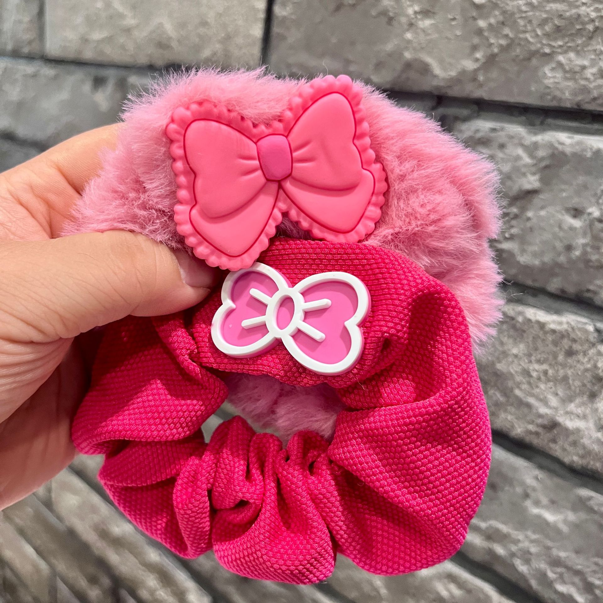 Large Korean plush large intestine hair band, bow hair accessory, letter princess hair tie, rose red whitening girl headwear Specification image