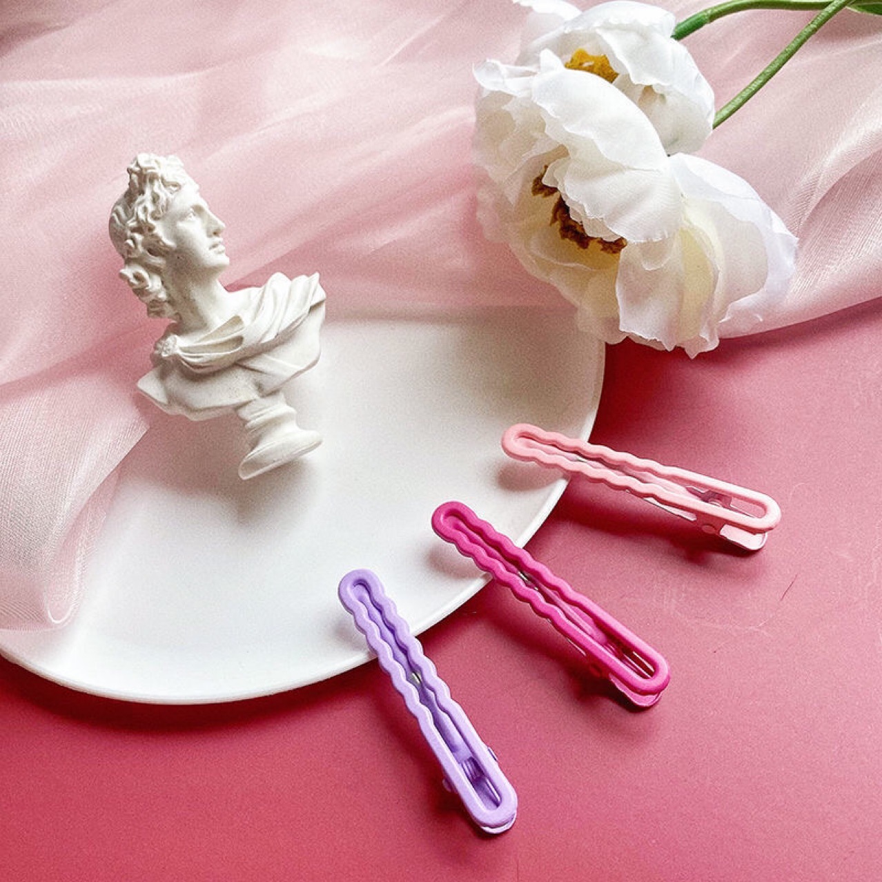 South Korea's New Hyuna 6Cm Color Duck Mouth Clip Children's Baked Porcelain Hairpin Hollow Wave Side Clip Girls Bangs Clip