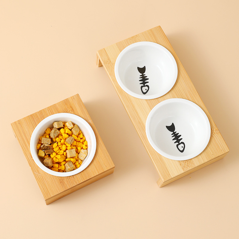 Wholesale of small-sized cat bowls, new water sets, cat food utensils, original color bamboo and wood frames, ceramic cat pet bowl supplies