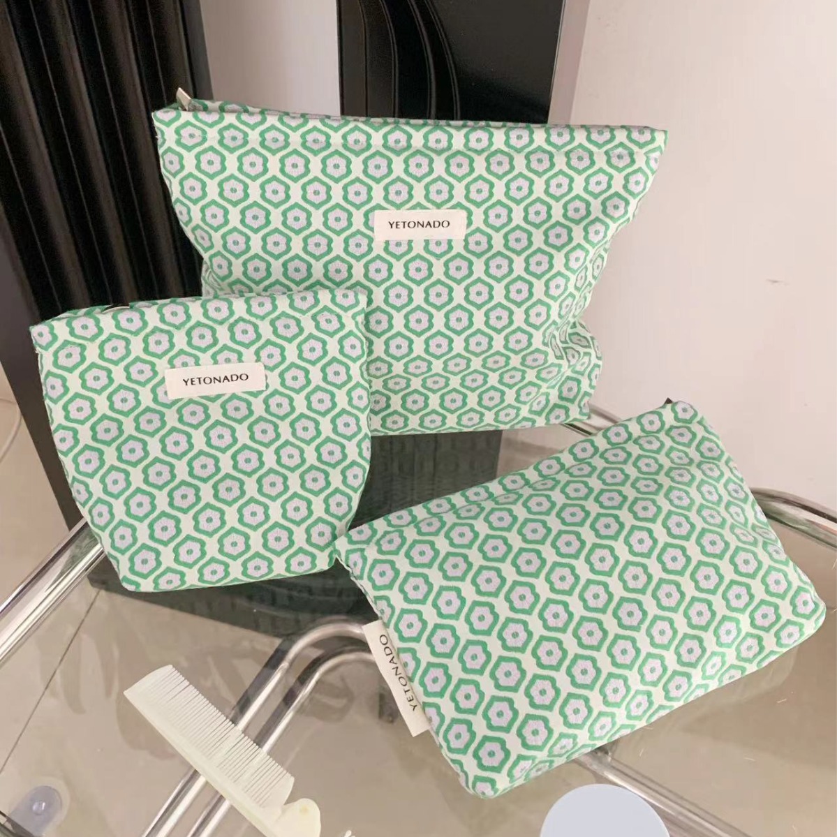 跨境大容量化妆包绿窗花护肤品收纳包帆布旅行洗漱包手拿包内胆包