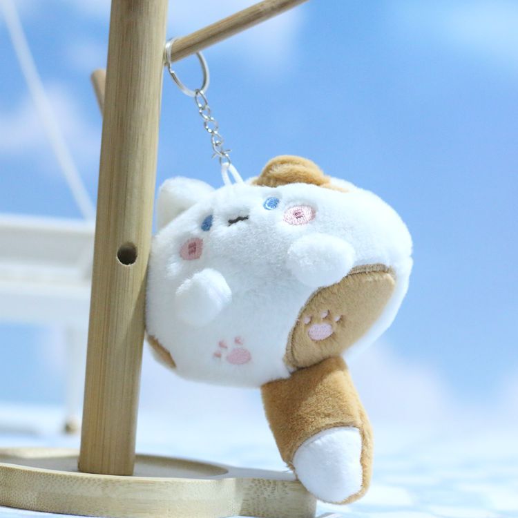 Cute, cute, squeaky little cat pendant, cartoon plush toy, bag, pendant, doll, keychain doll Application Scenario