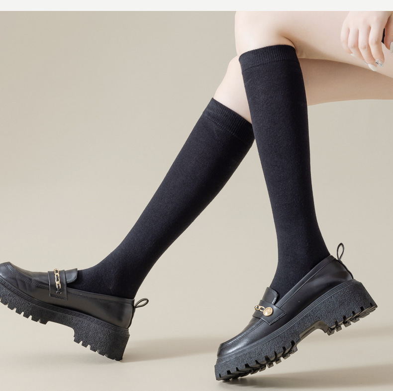 Women's calf socks, mid-calf socks for spring and summer, solid-colored cotton socks, knee-length socks, Japanese-style jk thigh-high school style pile socks Application Scenario