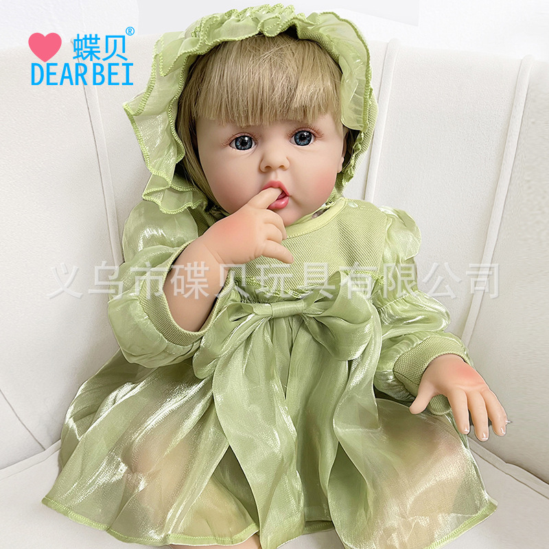 娃娃公仔/芭比娃娃细节图