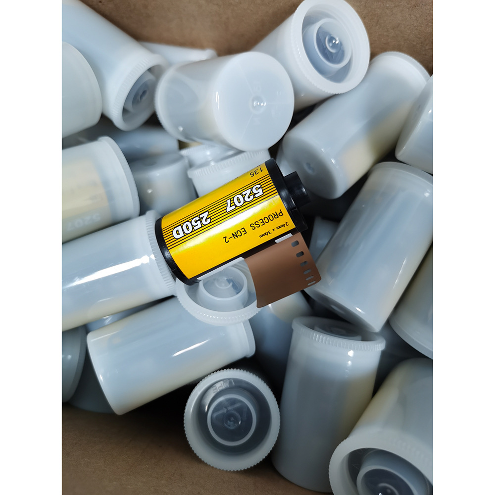 35mm电影胶卷 135电影胶片 礼品相机胶卷 特典胶卷 ECN-2彩色胶卷细节图