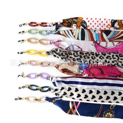 مناديل ملونة، نظارات أزياء، نظارات شمسية details Picture