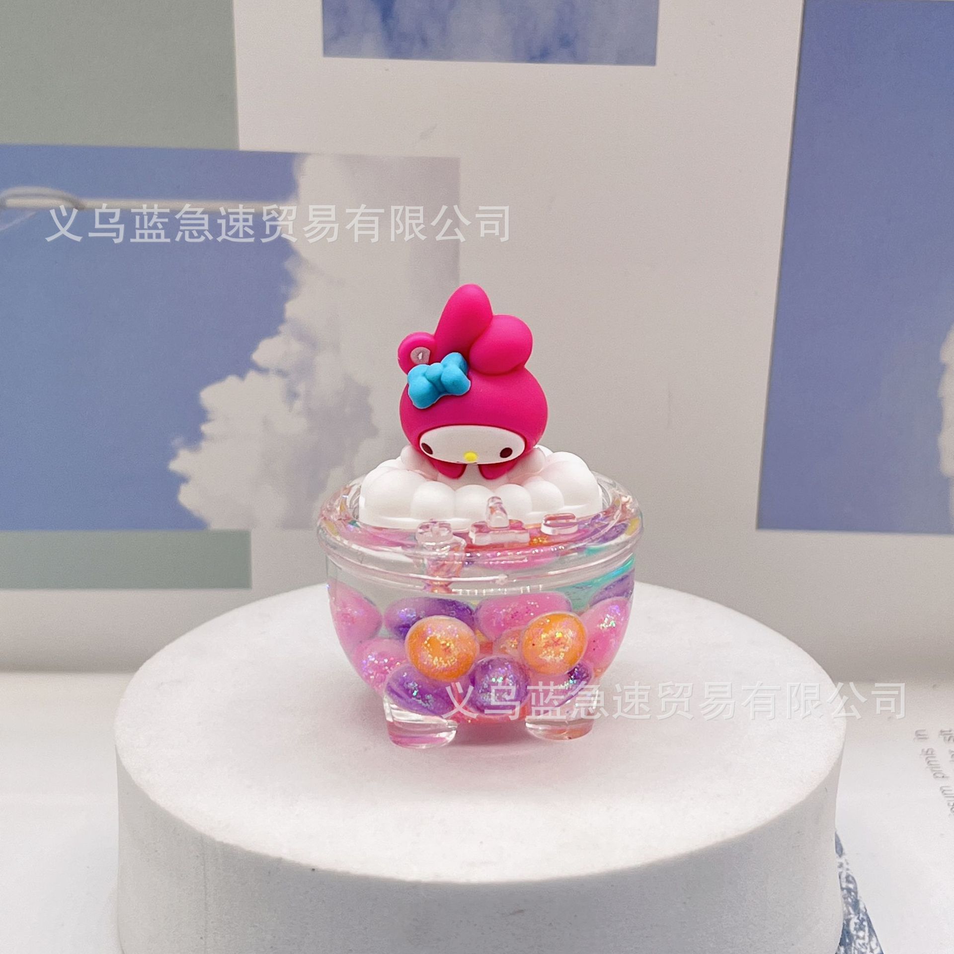 New Acrylic Into Oil Quicksand Bottle Glow-In-The-Dark Bubble Bead Bathtub Pvc Figure Cartoon Pendant Key Chain Wholesale Specification drawing