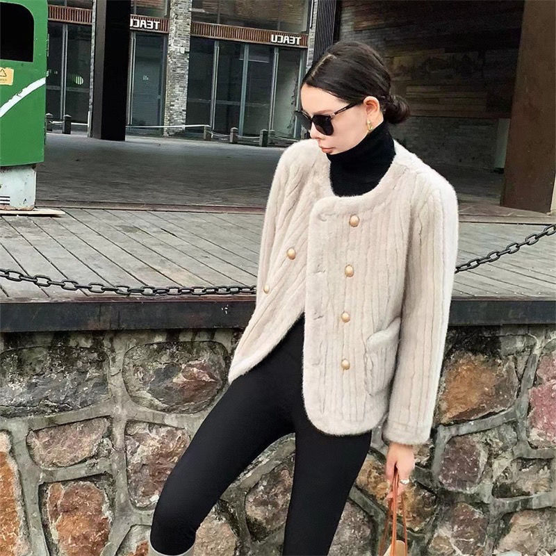 Fur Coat Women's New Autumn/Winter 2022 Imitation Mink Plush Fur One Short Double-Breasted Small Fragrance Style Top Item Picture