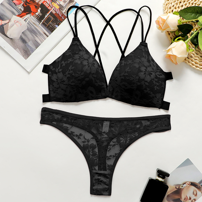 Amazon's best-selling sexy lace underwear and underpants set, European and American style large backless front buckle bra set supply Application Scenario