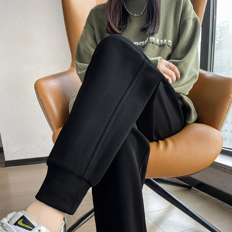 Large-sized women's pants for a 200-pound chubby girl, new Spring and autumn sportswear pants for a slimming look, oversized sweatpants, loose casual pants Item Picture