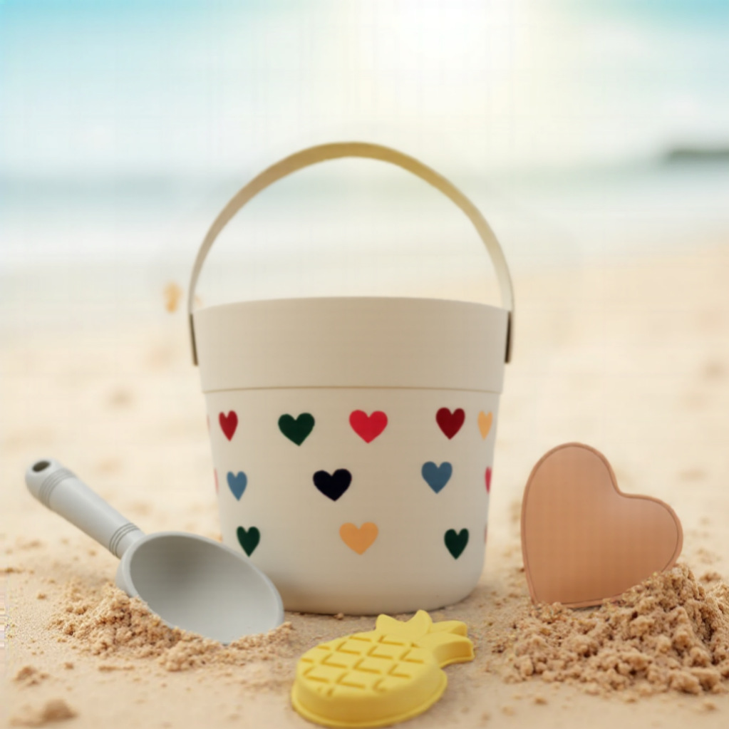 Wholesale silicone beach bucket children's toy sets of 4 and 6 pieces, beach water play, sand shovels, parent-child interactive sand buckets Specification drawing