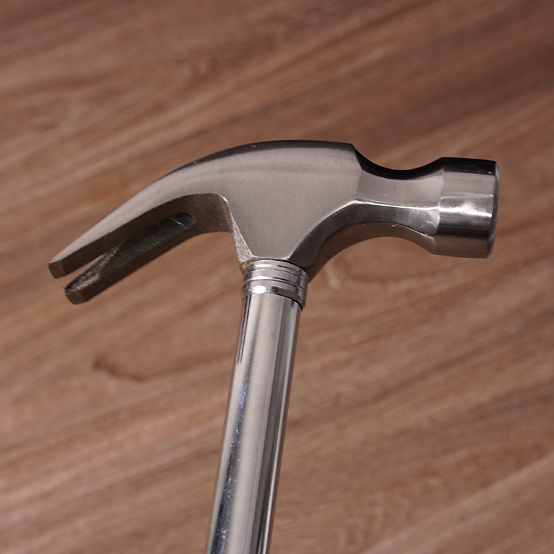 Manufacturers Custom Wholesale Steel Pipe Handle Claw Hammer Home Safety Hammer Multi-Function Hammer Seamless Nails Special Small Hammer Application Scenario