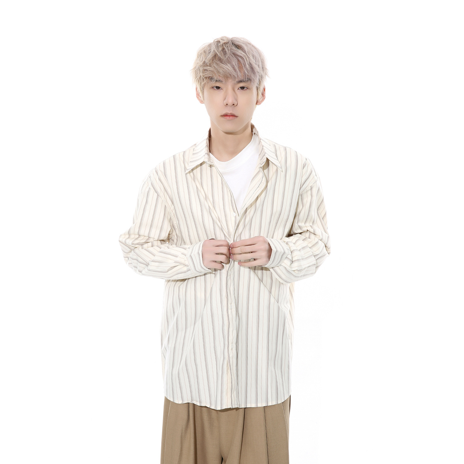 MTLCLOTHES men's Wear: New Spring 2024 collection - Japanese-style simple vertical striped loose casual long-sleeved shirt Specification image