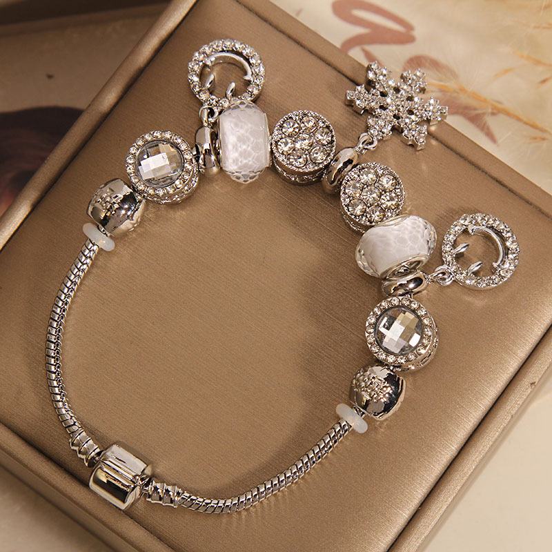 Pan estilo brazalete de nieve nicho ligero extravagancia blanco borracho cuentas cara sonriente pincho de mano temperamento corazón de chica brazalete de influenciador Item Picture