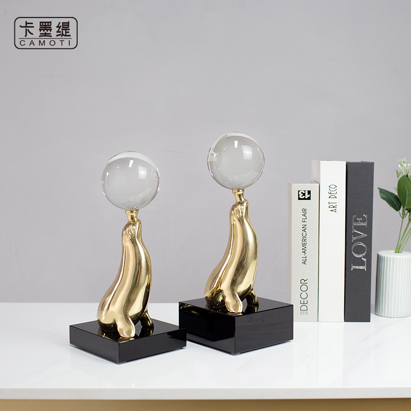Sample room decoration: brass crystal ball, dolphin figurine, living room home art, entrance hall, bedroom TV cabinet, light luxury TV cabinet, entrance hall figurine Application Scenario