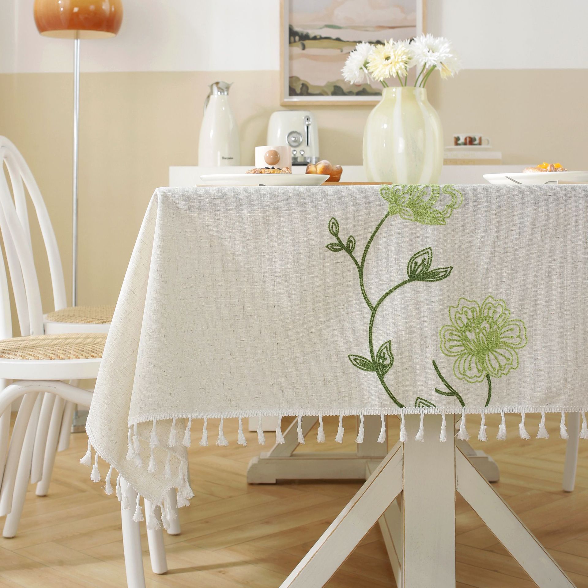 Cross-border modern three-dimensional embroidered geometric checkered Christmas flower tassels waterproof tablecloths, coffee table tablecloths and tablecloths Application Scenario