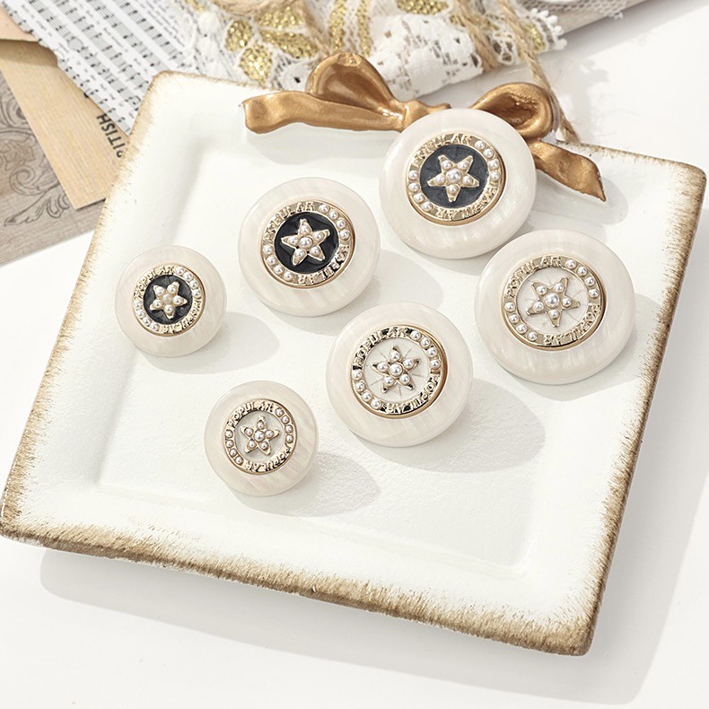 Fashion Five-Pointed Star Pearl Metal Buttons Small Fragrant Coat Knit Sweater Coat Buttons With All Decorative Buttons Application Scenario