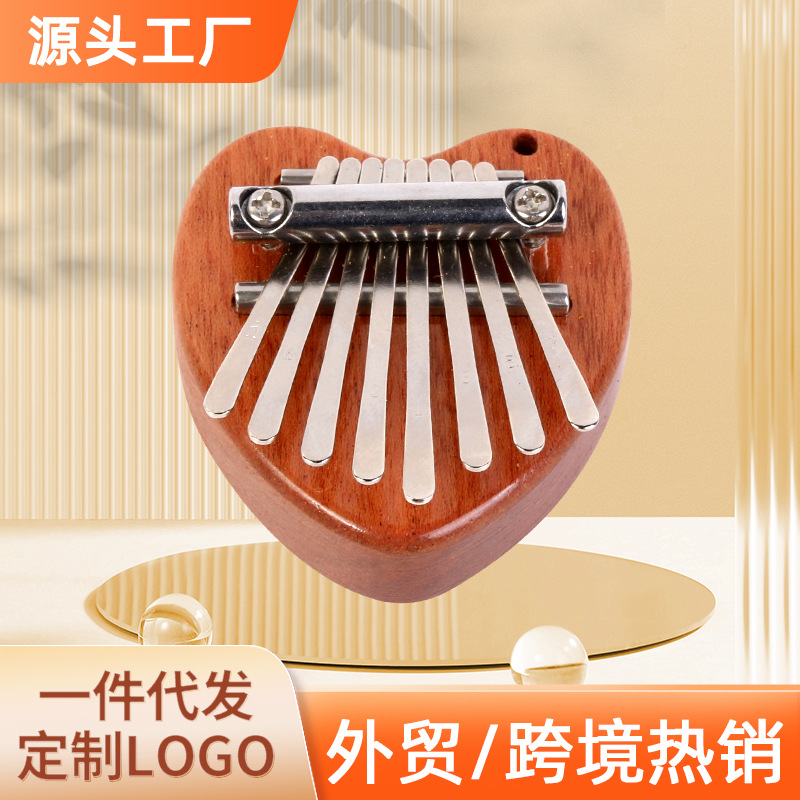 弹拨类乐器实物图