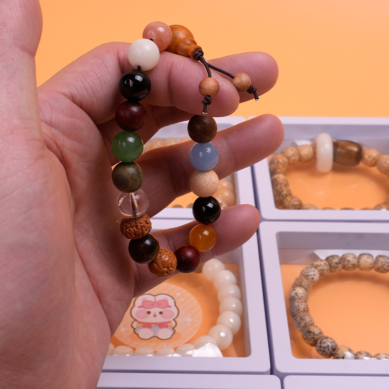 Bodhi cadena de mano un círculo cubo de cuentas puesto de tierra mercado nocturno caja de regalo venta al por mayor pulsera wenplay accesorios zona de atracciones temple party plaza Application Scenario