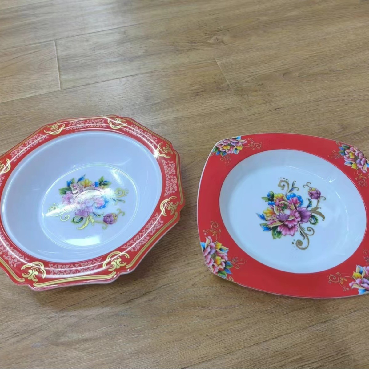 Food-grade children's tableware, cute cartoon, compartments for primary school and kindergarten, baby food bowls and snack plates details Picture