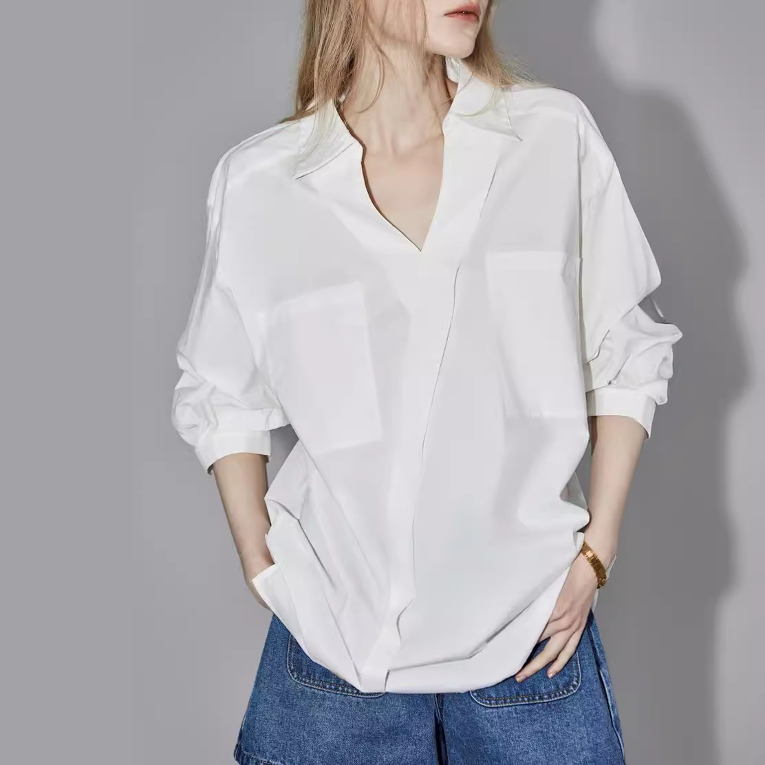 White long-sleeved design shirt for women 2023 Summer new style loose and slimming light luxury top for women Specification image