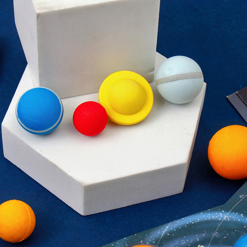 The "Wandering Planet" eraser is a creative round and spherical eraser specially designed for primary school students. It leaves little debris and no marks, ensuring a clean wipe Application Scenario