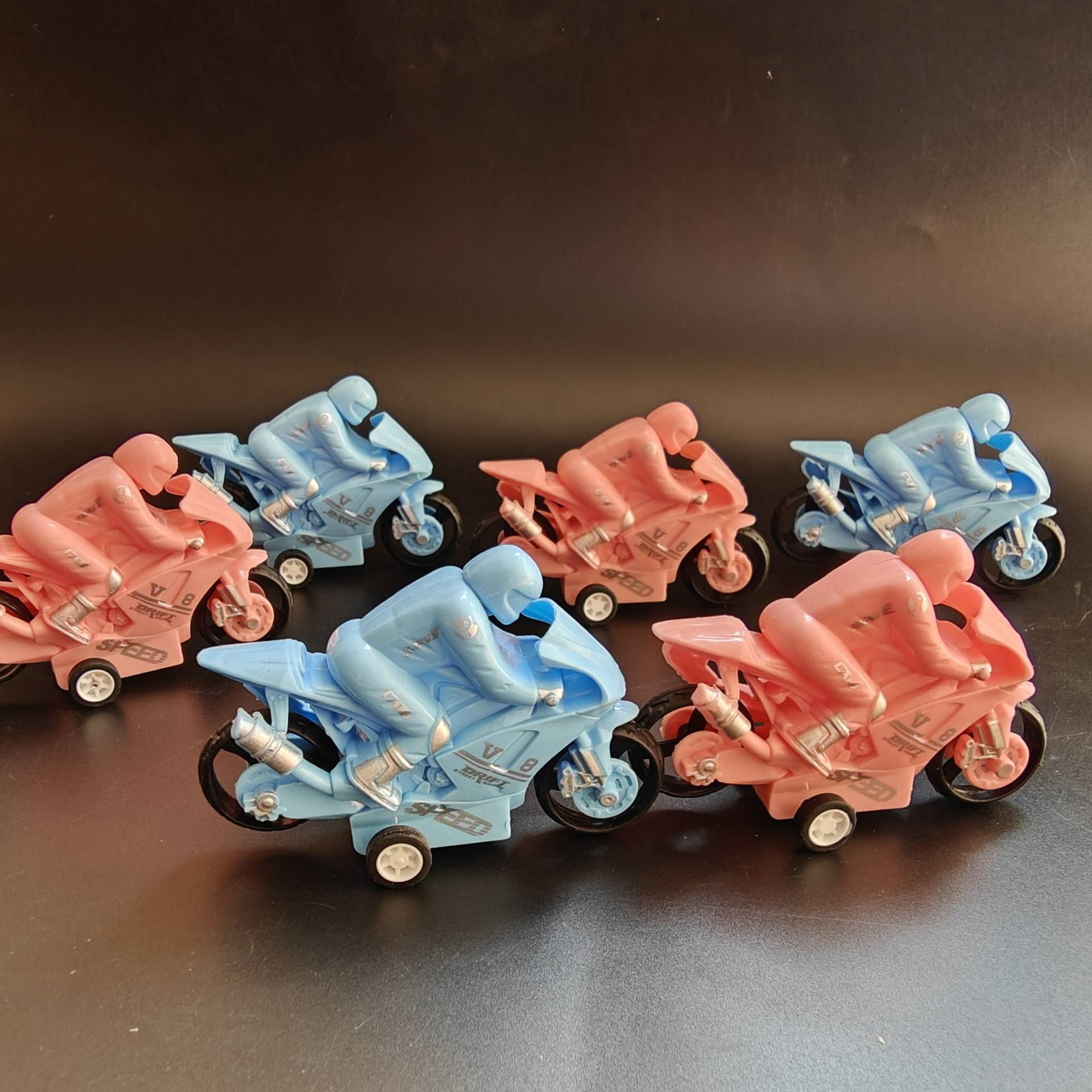 【 Zone 3-6 】8.8cm Huili motorcycle, 2000 yuan per box. 8.8cm Huili motorcycle, solid color, children's toys, street stall models, student toys, 1 yuan wholesale supply