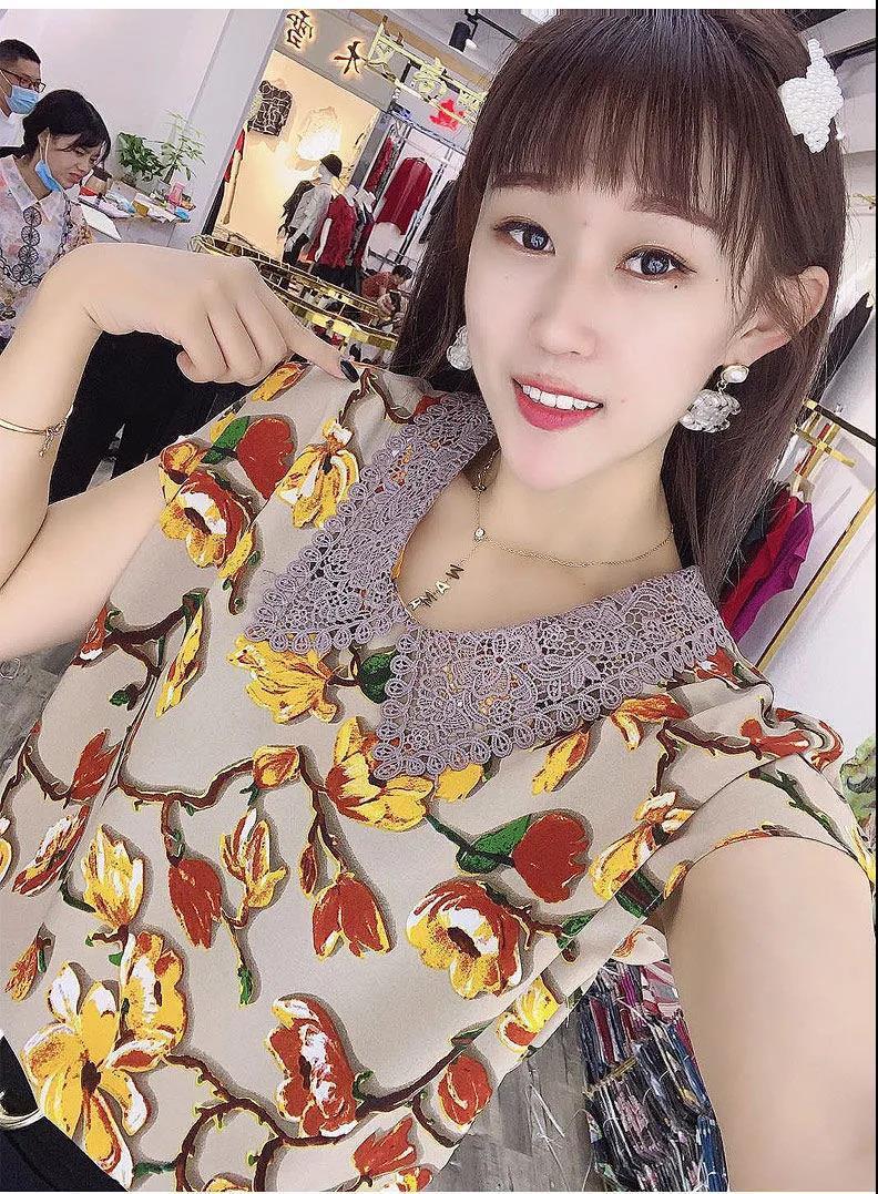 Short-sleeved chiffon shirt, a new style of fashionable and trendy women's wear in 2022, with a potbelly cover and a stylish large-sized women's top Application Scenario