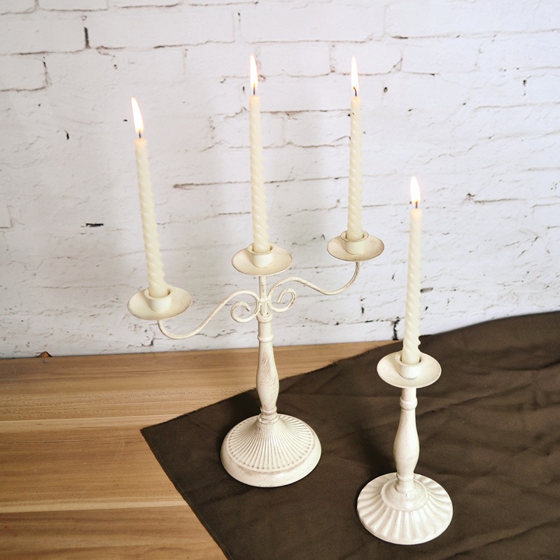 European retro high-legged candlestick ornaments, ironwork, candlelight dinner shooting props, banquet and wedding table atmosphere decoration