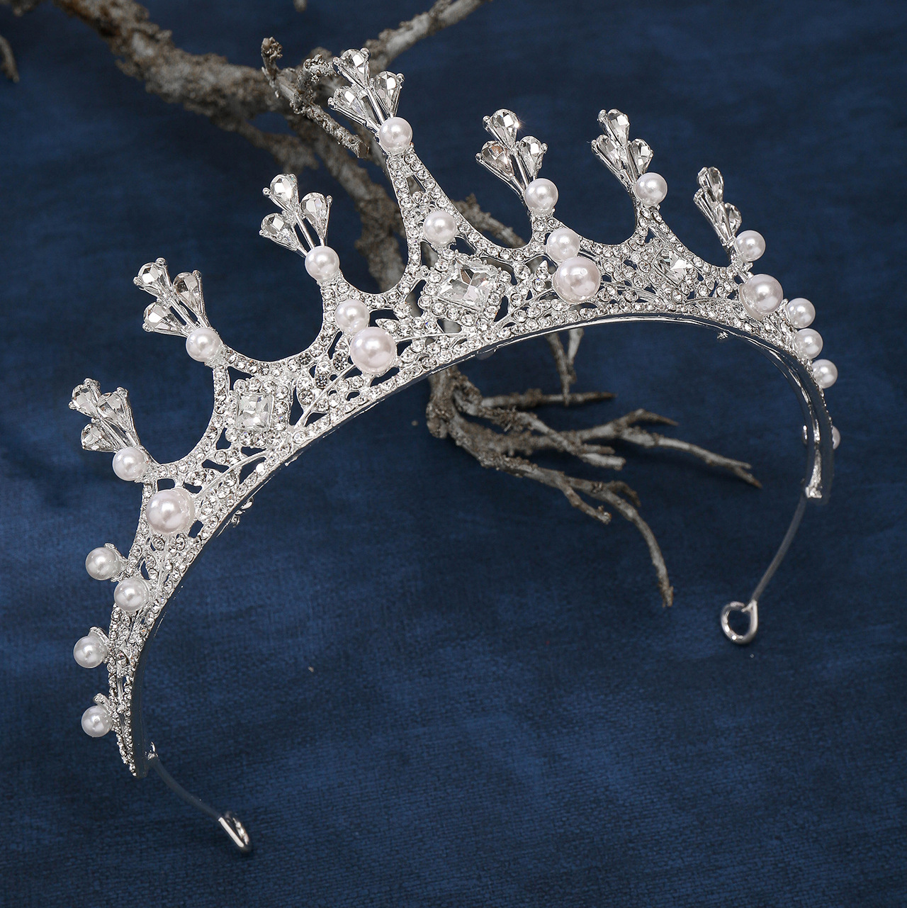 Princess bride, wedding dress, headwear, hair crown, birthday, coming-of-age ceremony, performance, versatile water diamond hair band, lady's crown Application Scenario