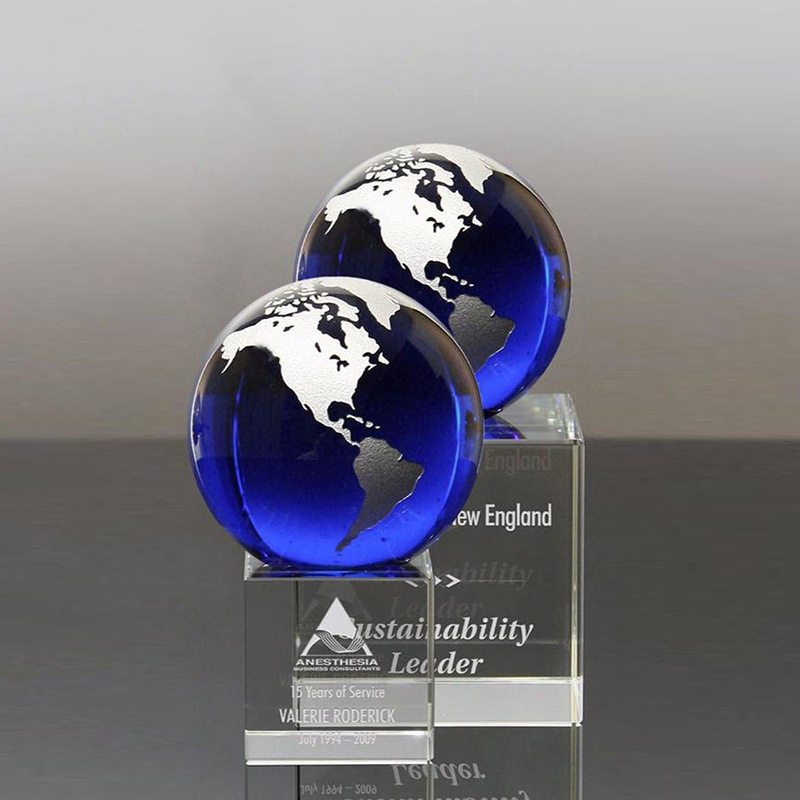 水晶玻璃【蓝色地球】创意蓝色地球造型金属水晶奖杯比赛活动年会奖杯