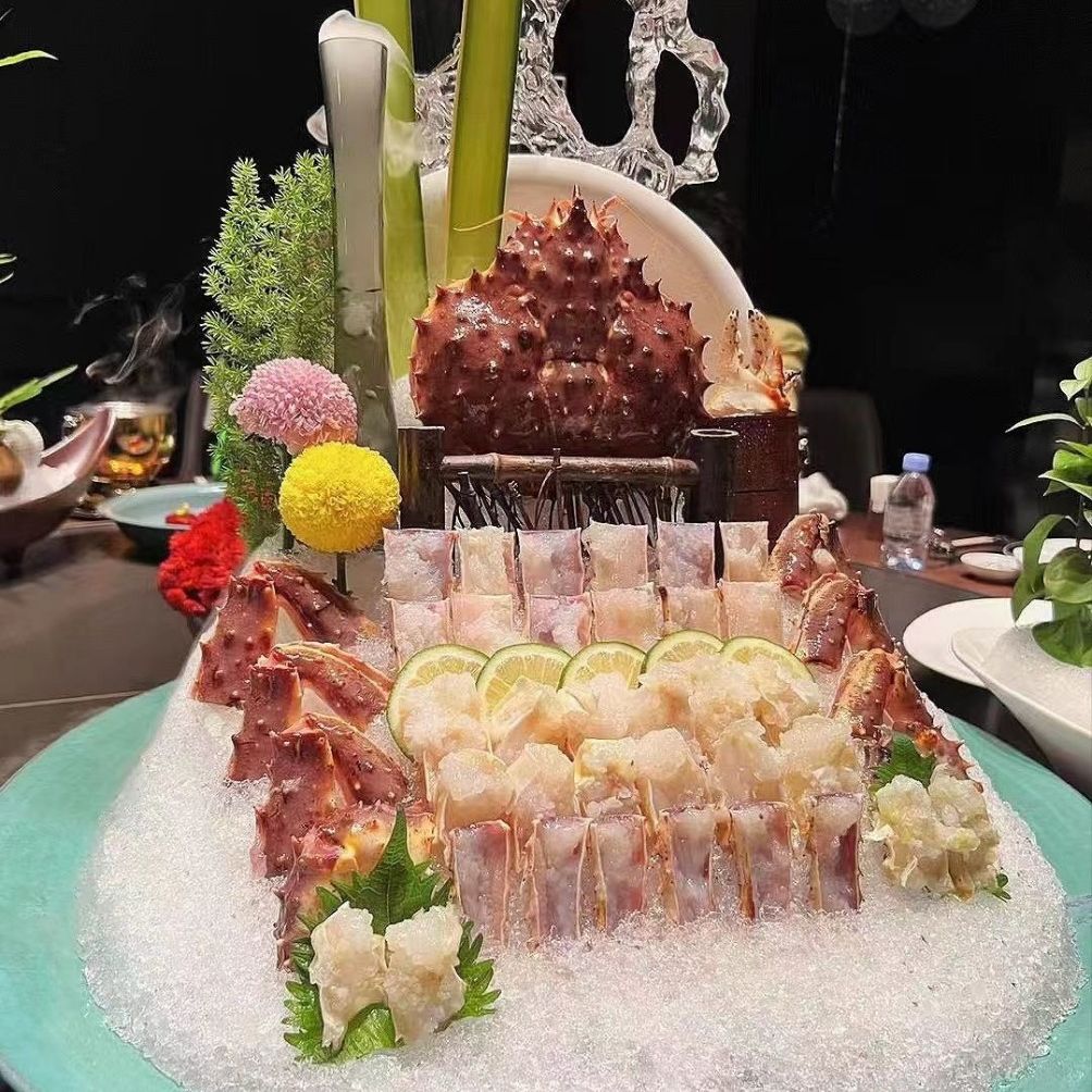 Special offer from the manufacturer: Commercial snowflake ice maker with split plate arrangement and seafood posture, continuous snowflake ice maker, set to European standards details Picture