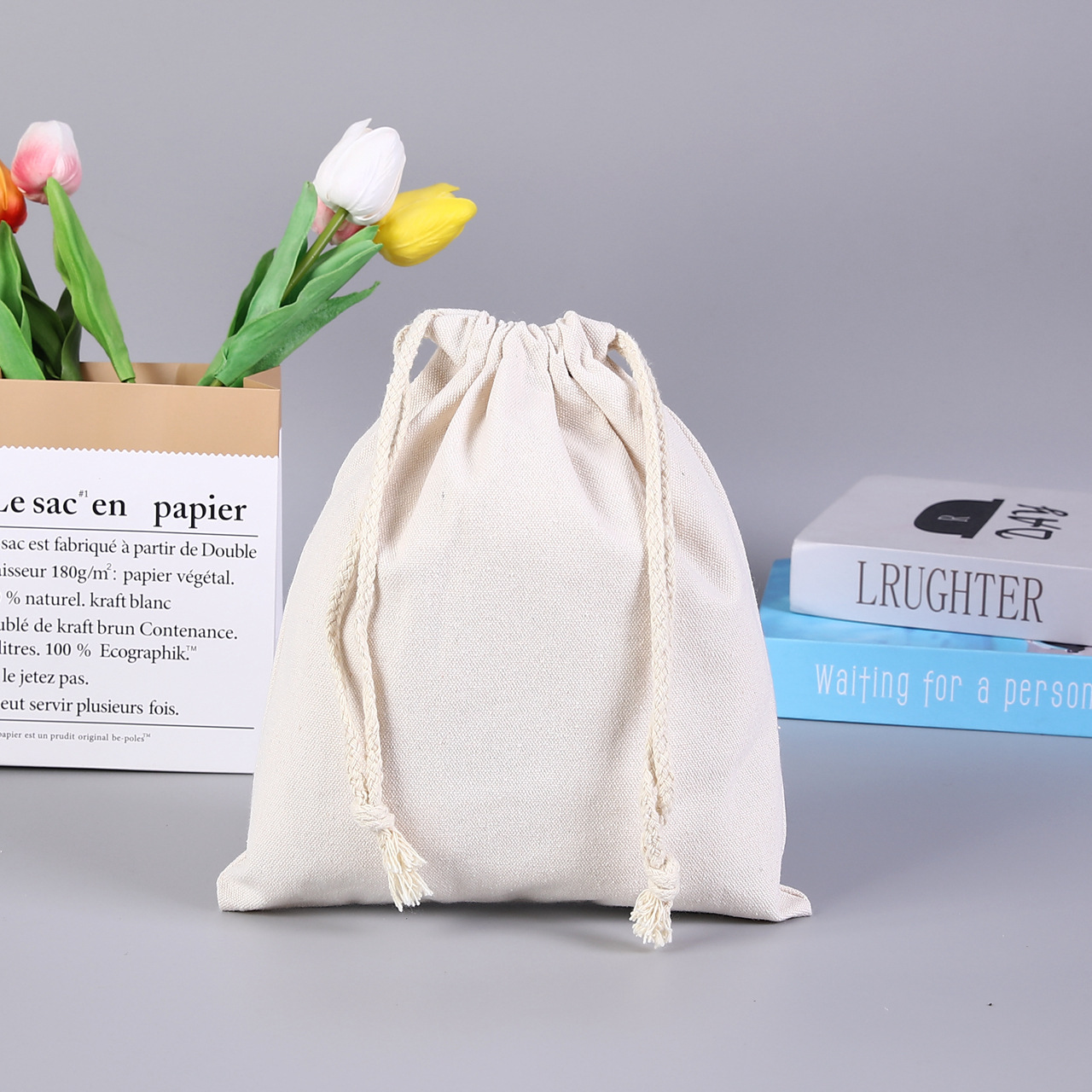 The manufacturer has blank cotton drawstring bags, cotton and linen drawstring bags with drawstring opening, eco-friendly packaging, and canvas drawstring bags in stock details Picture