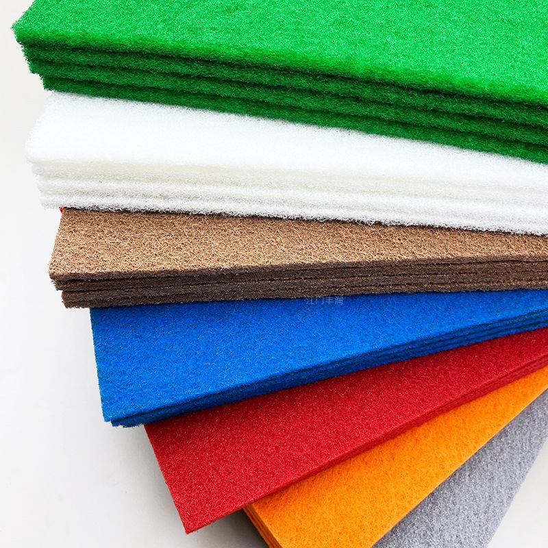 Factory wholesale of diamond sand scouring pads, kitchen cleaning and dishwashing cloths, rust-removing thickened nylon sand-containing scouring pads and cleaning cloths Specification image