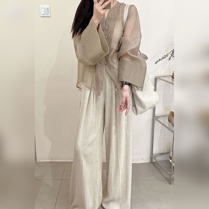 New Chinese-style women's clothing set for summer, featuring a cool button-down sun-protective shirt and wide-leg pants with a drape details Picture