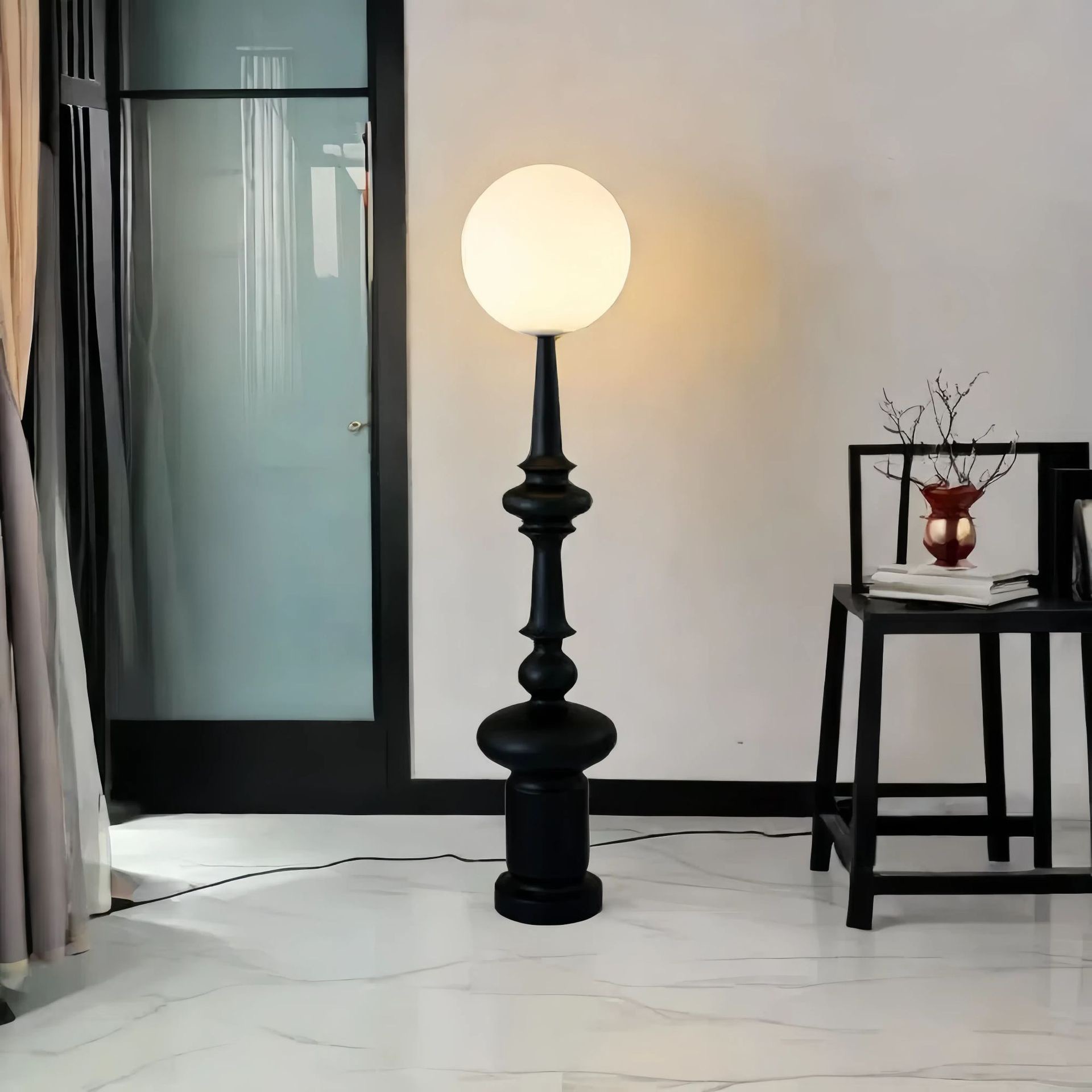 Italian retro design Roman column floor lamp, living room sofa beside, bedroom vintage decorative table lamp, creative standing lamp Specification image