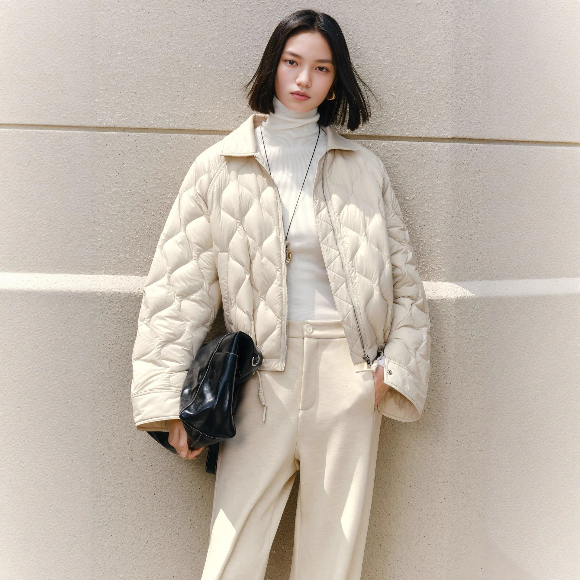 Domestic Bird Family's 2025 winter new women's fashion, versatile, light and short down jacket A1ACF4126 details Picture