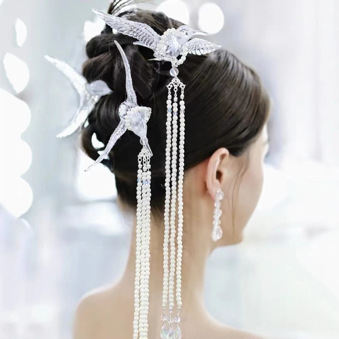 Chinese Style Retro Smart Bird Design Classical Hanfu Style Step Shake Fringe Hairpin Hair Hairpin Item Picture